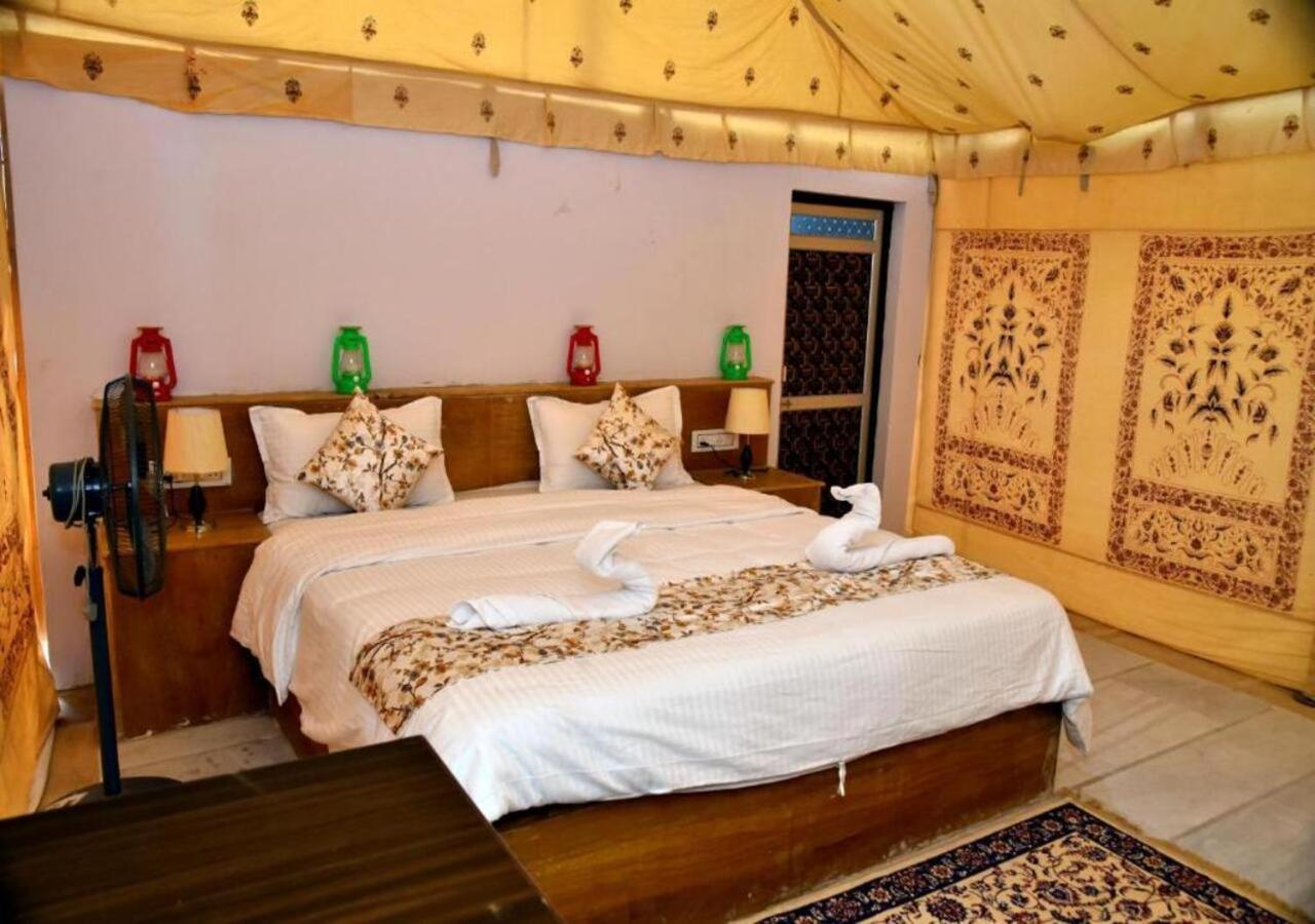 Sky Desert Safari Camp Jaisalmer Exterior foto