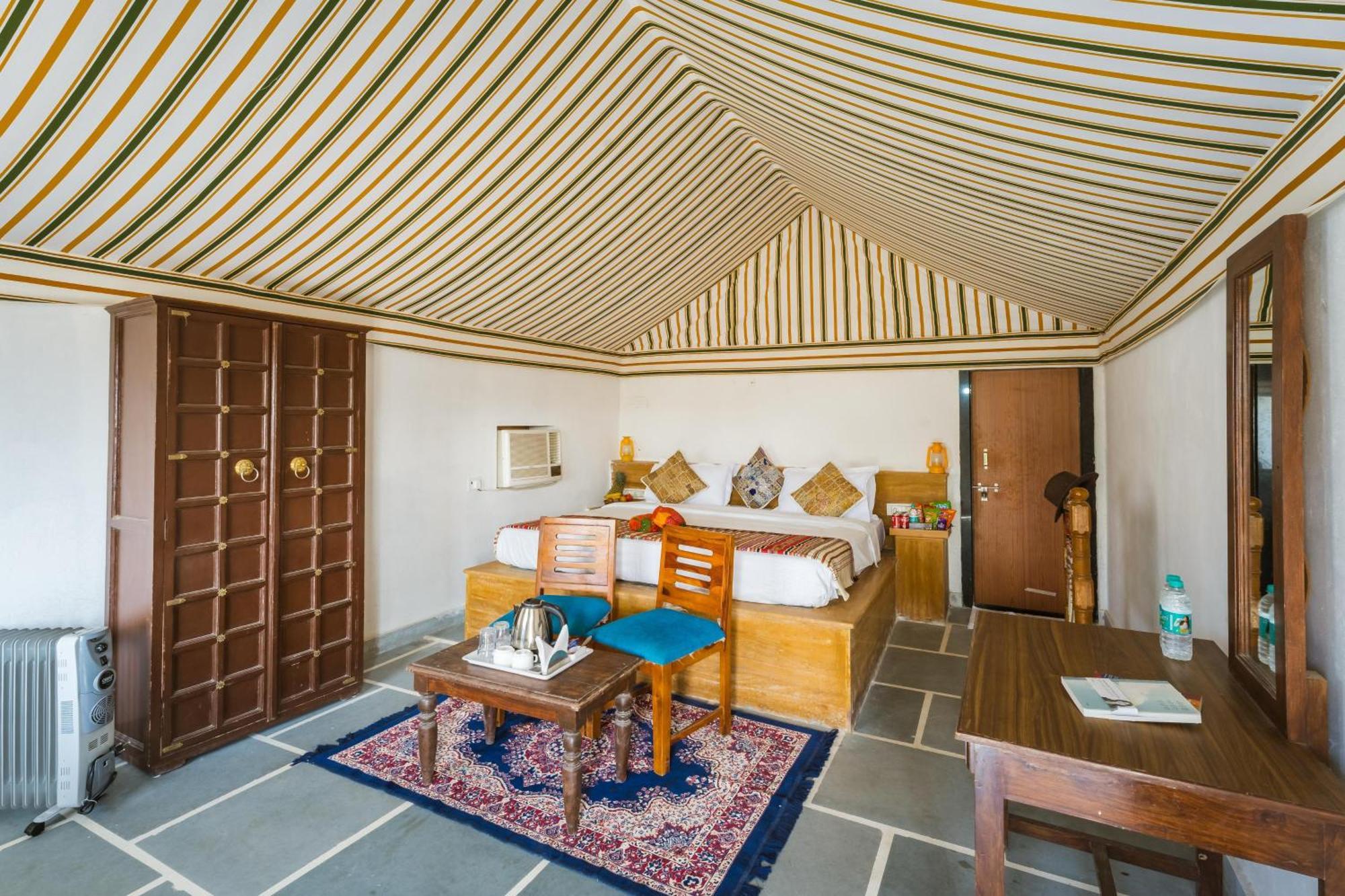 Sky Desert Safari Camp Jaisalmer Exterior foto
